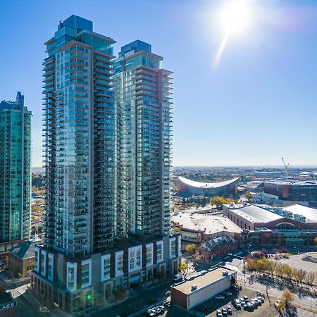 Modern Suite Calgary Downtown 5 Min Walk Stampede 외부 사진