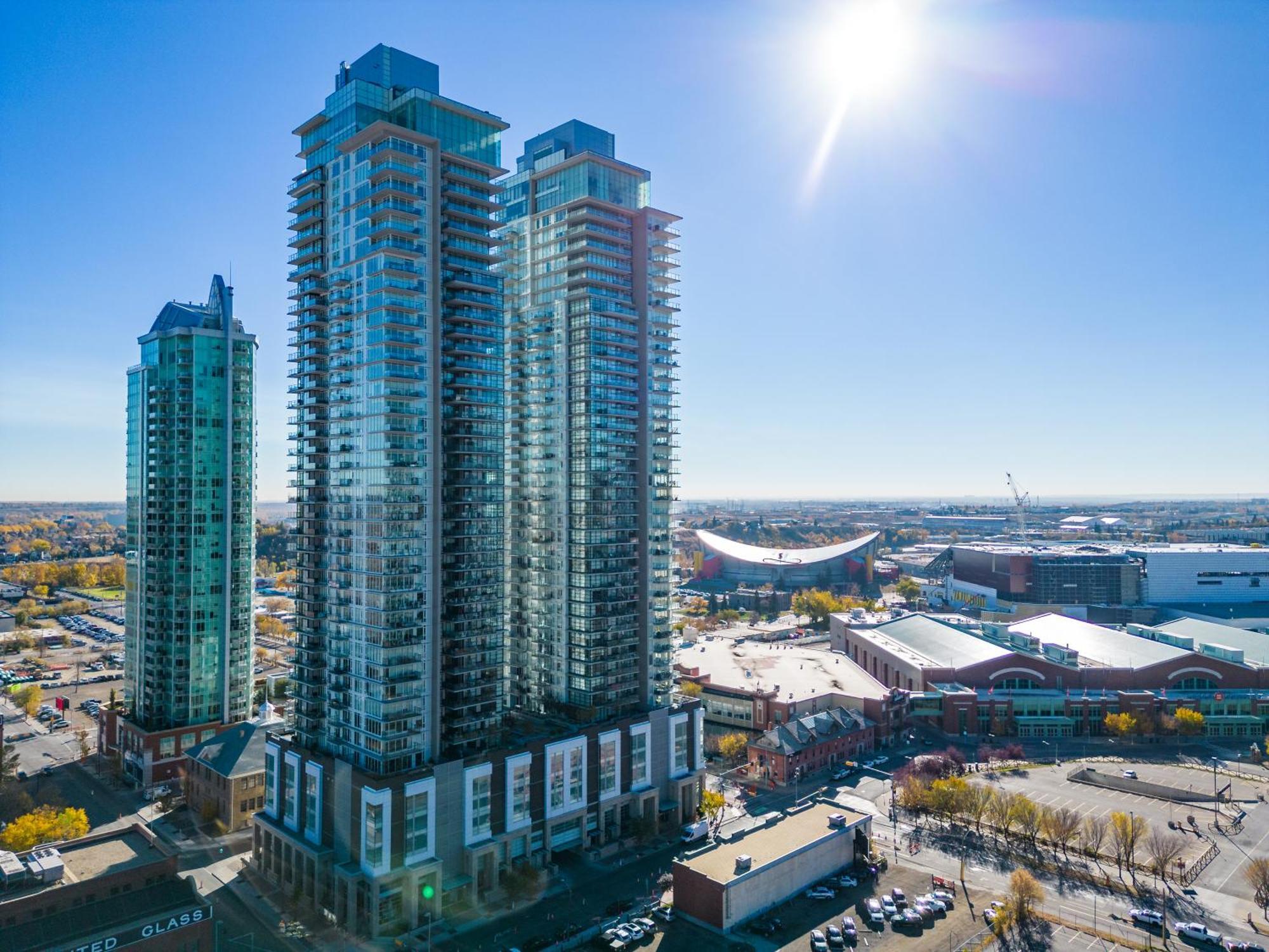 Modern Suite Calgary Downtown 5 Min Walk Stampede 외부 사진