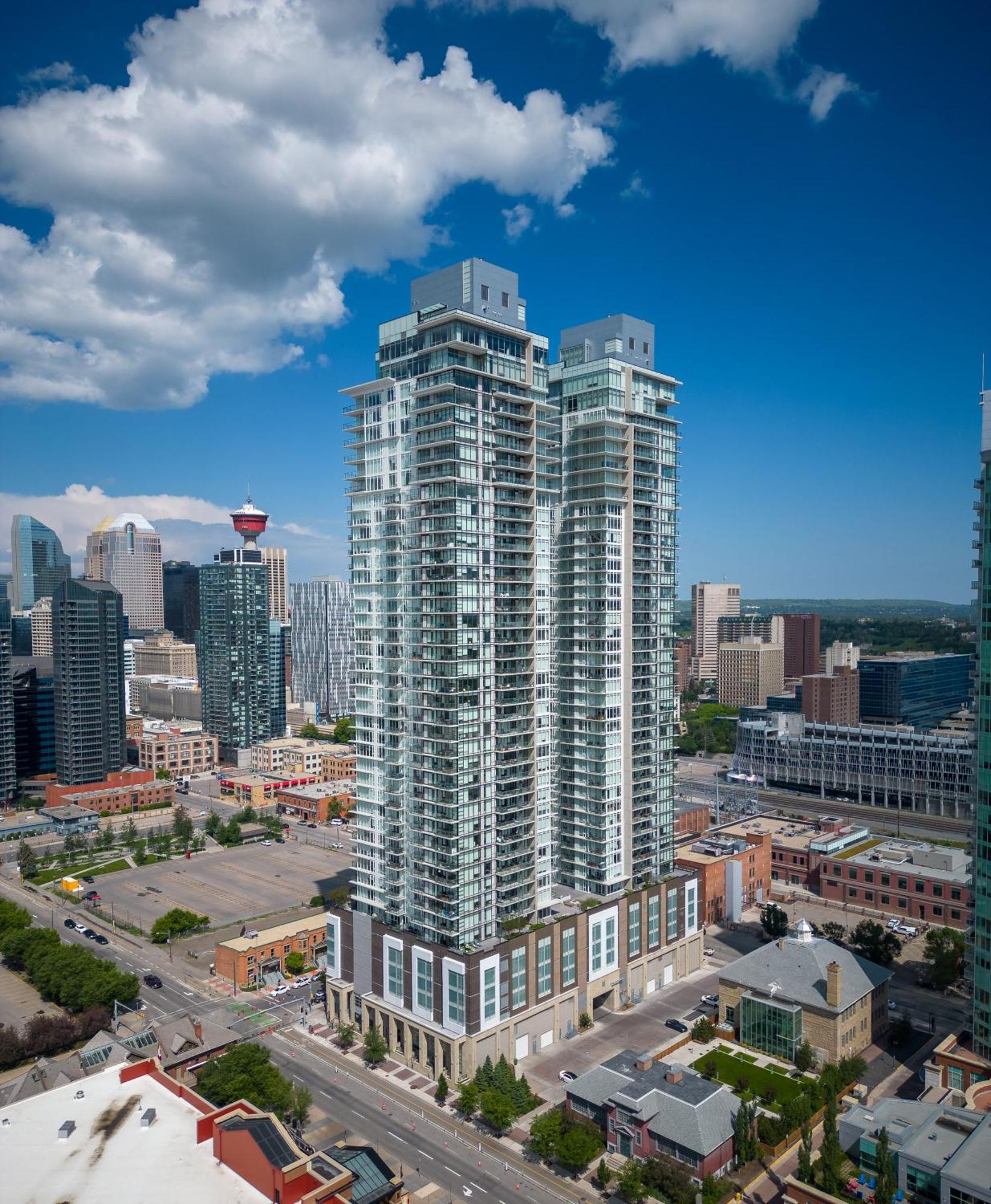Modern Suite Calgary Downtown 5 Min Walk Stampede 외부 사진